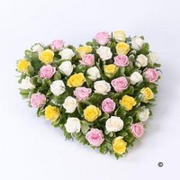 Mixed Rose Heart Pink, Yellow and Cream