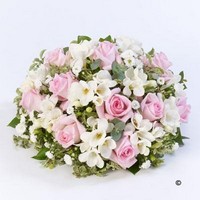 Scented Posy  Pink and White *