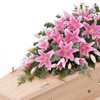 Lily Casket Spray   White *